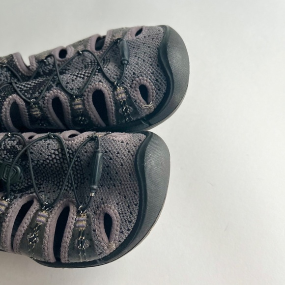 Keen Grey Black Textile Rubber Outsole Sneakers Sandals size 9 - Picture 10 of 14